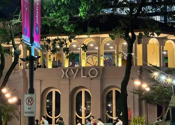 Andi And Frances Place At Bgc *