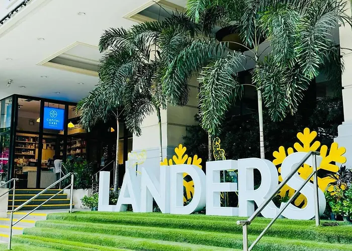 Andi And Frances Place At Bgc * Manila