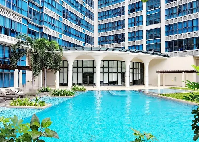 Apartment Andi And Frances Place At Bgc *